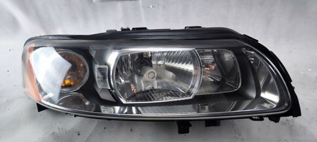 Основна фара - вставка 30698848 VOLVO