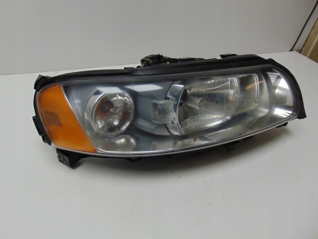 Фара передня права 30784250 VOLVO