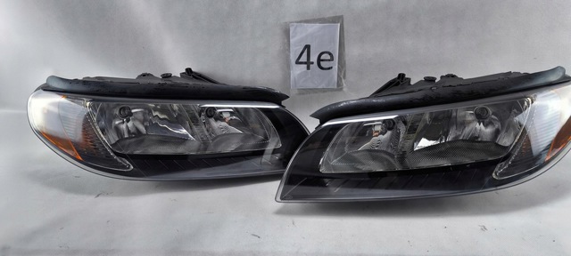 Фари 30796137 VOLVO