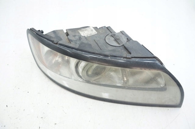 Фара правая 31299590 VOLVO