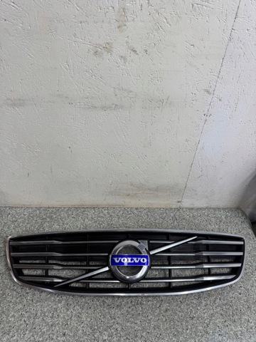 Решітка 31383597 VOLVO