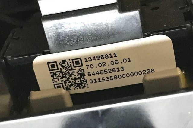 Плафон освітлення кабіни 315671560 OPEL
