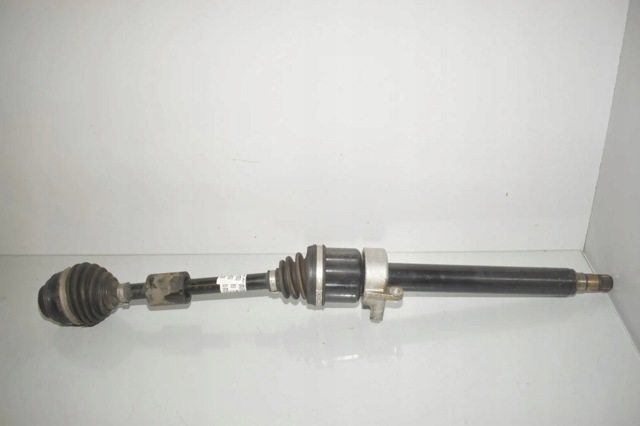 Привід правий 31608657704 BMW