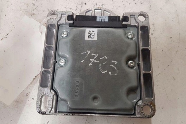 Блок управління airbag 34526868253 BMW