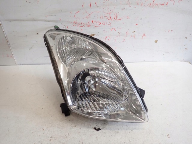Фара комбінована, передня 3510062J11 SUZUKI