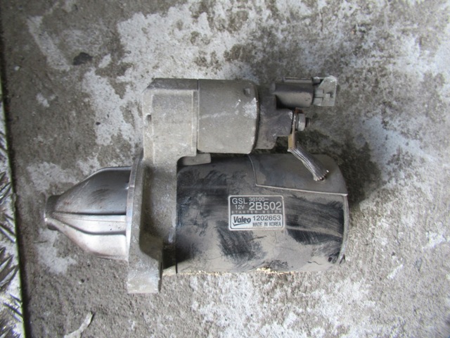 Стартер двигуна 361002B502 HYUNDAI