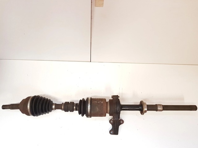 Привід правий 39100CA000 NISSAN