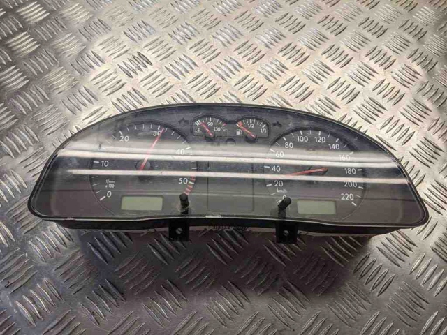 Щиток приладів (комбінація) 3B0919861J VAG