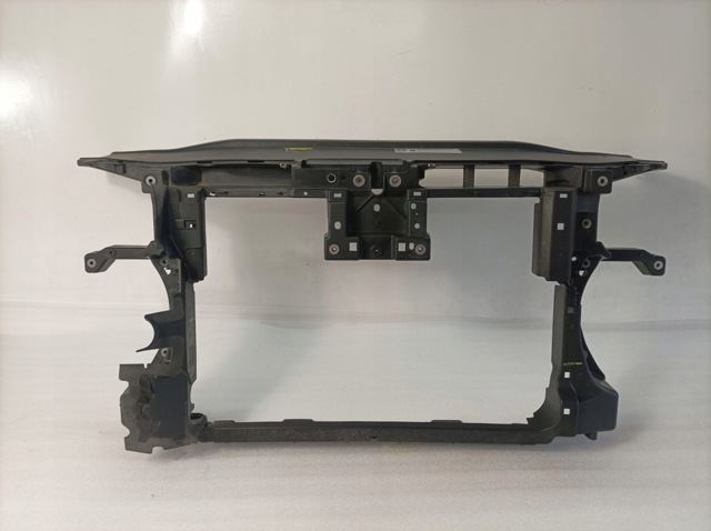 Кронштейн кріплення радіатора 3C8805588 VAG