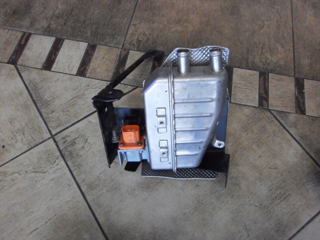 Електропідігрівач охолоджуючої рідини 3Q0819013J VAG