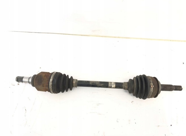 Піввісь передня ліва 434200D180 TOYOTA