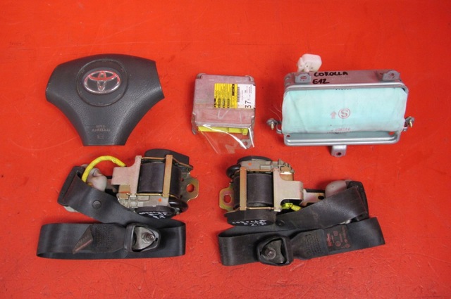 Подушка безпеки водія 4513002230 TOYOTA