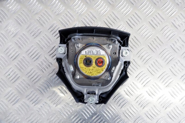 Установка подушки безпеки водія 4513030660C0 TOYOTA