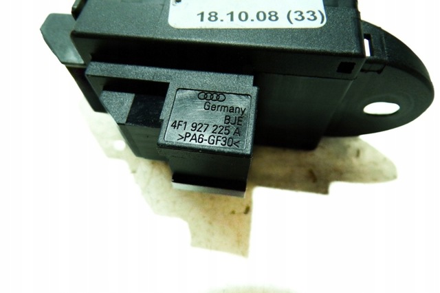 Клавіша електромеханічного гальма стоянки 4F1927225A VAG