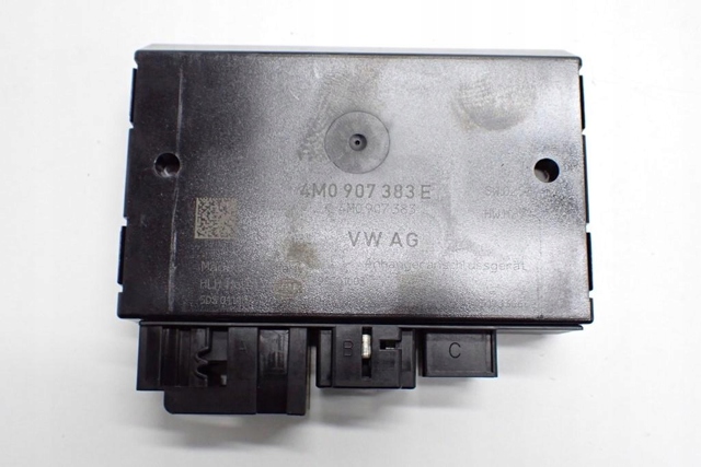 Блок керування фаркопом 4M0907383E VAG