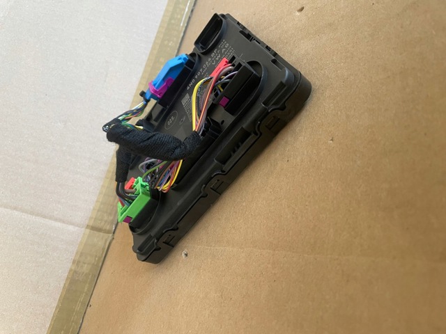 Блок комфорту 4N0907064BP VAG