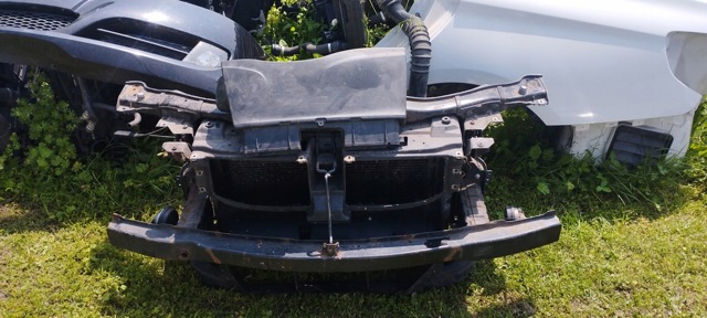 Каркас і панелі передка 51647058594 BMW