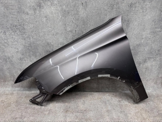 Бічна частина передня ліва 5220K683 MITSUBISHI