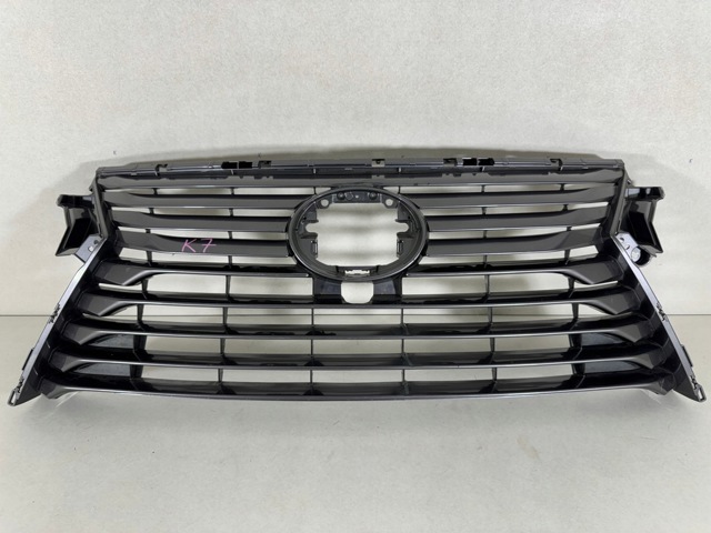 Решітка 5311148330 TOYOTA