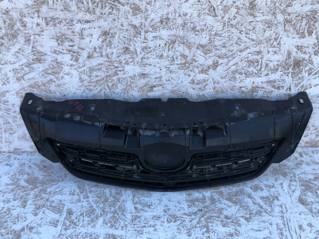 Решітка радіатора 5311402180 TOYOTA
