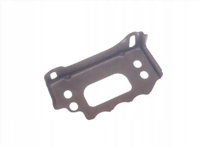 Рамка радіатора нижня 5318702010 TOYOTA
