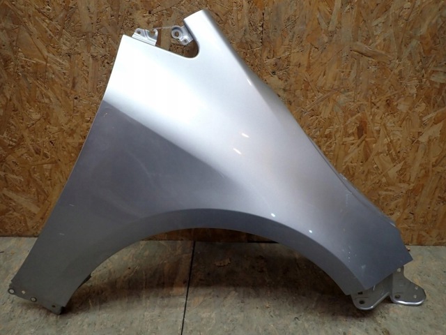 Переднє праве крило 5380112B10 TOYOTA
