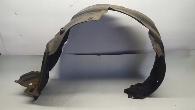 Подкрильнікі переднього крила, правий 5387542071 TOYOTA