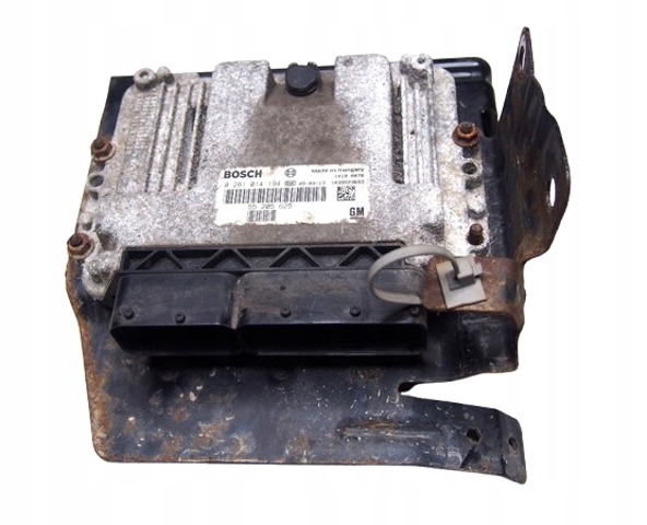 Мізки двигуна 55205625 OPEL