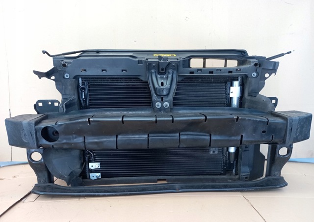 Кронштейн для радіатора 5C6805588F VAG