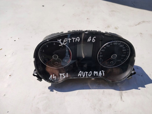 Щиток приладів (комбінація) 5C6920871 VAG
