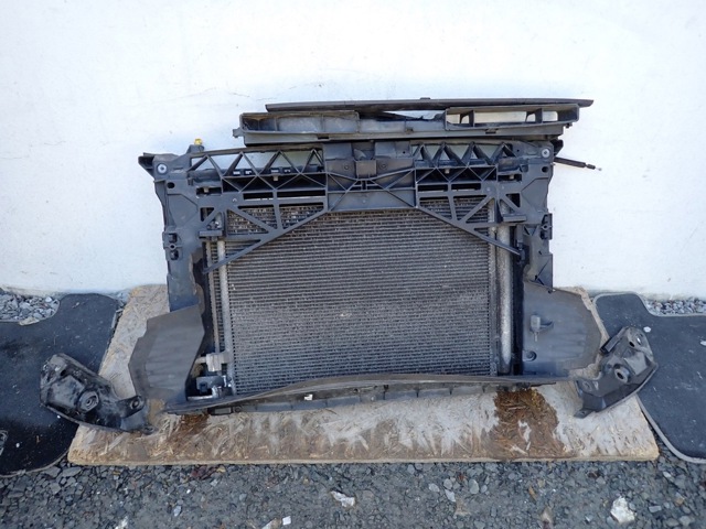 Каркас і панелі передка 5F0805588D VAG