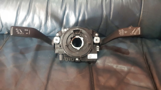 Контактний блок подушки безпеки 5K0953569D VAG