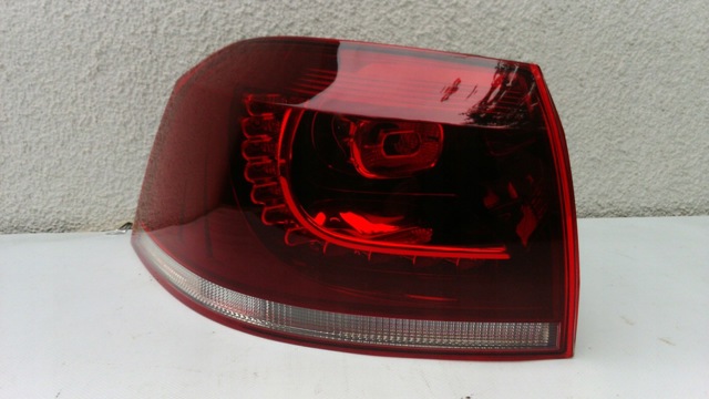 Ліхтар задній 5K7945207B VAG
