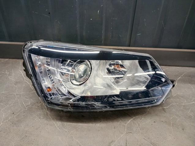 Права блок фара 5L1941018D VAG