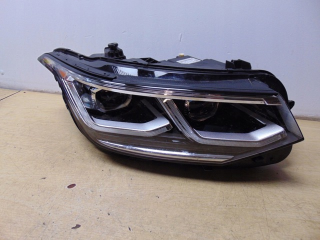 Права блок фара 5NB941114F VAG
