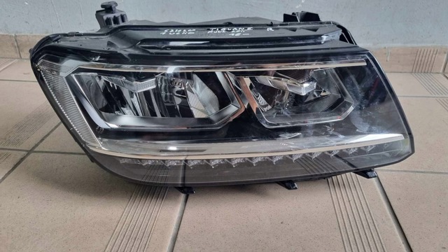 Права блок фара 5NB941774E VAG