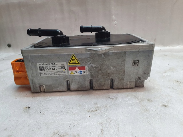 5QS915684E VAG