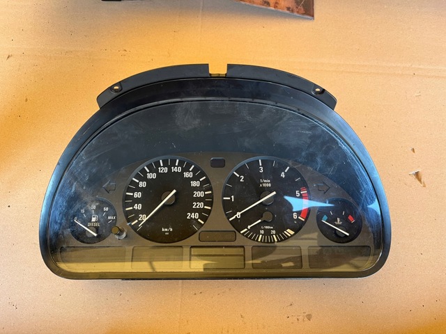 Щиток приладів (комбінація) 62118375898 BMW