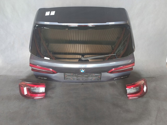 Стоп задній 63215A0DB03 BMW