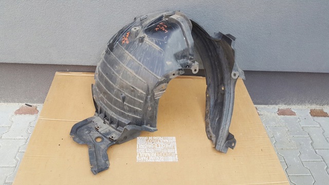 Підкрилки передні праві 638424CB0A NISSAN