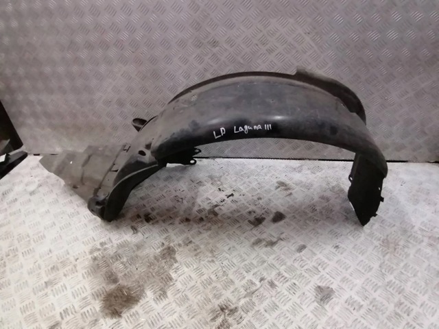 Підкрилок передній лівий 638450003R RENAULT