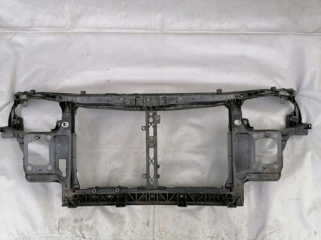 Зміцнення для радіаторів 641012F000 HYUNDAI