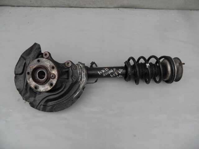 Цапфа поворотного кулака 6788700 BMW