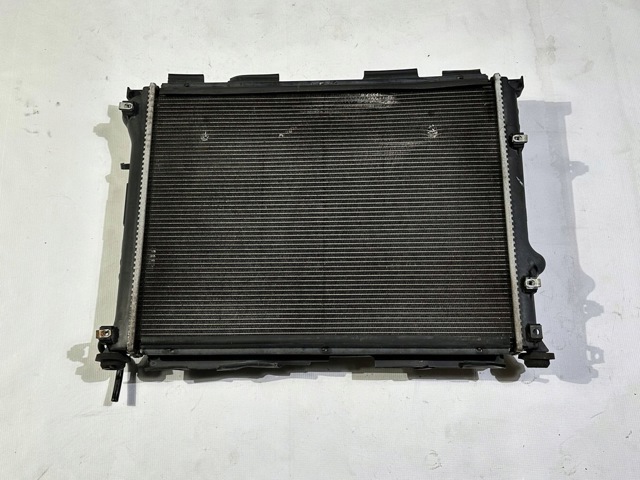 Радіатор охолодження двигуна 68050126AA CHRYSLER