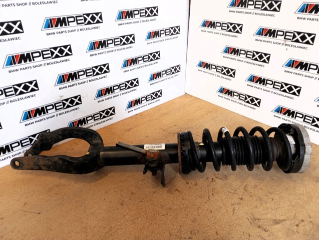 Подушка амортизатора переднього 6863297 BMW