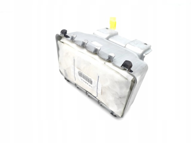 Подушка безпеки бокова 7030A235 MITSUBISHI