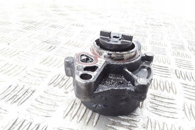 Насос вакуумний 72814402 PEUGEOT