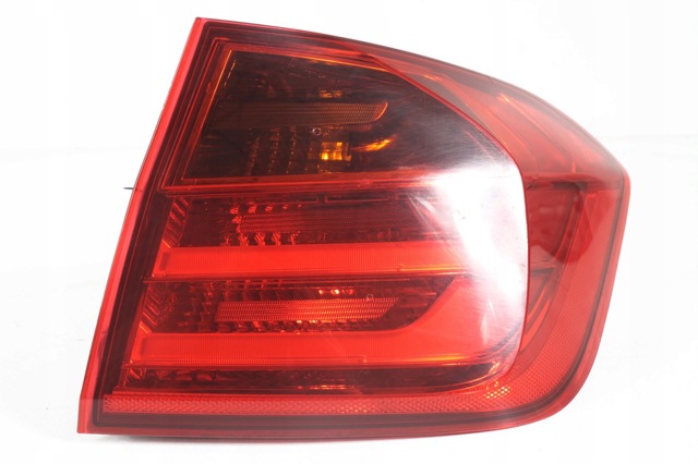 Задній правий зовнішній ліхтар 7312846 BMW