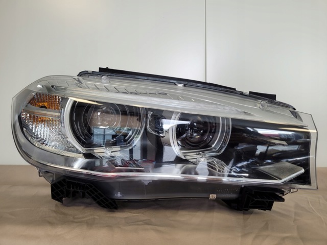 Основна фара - вставка 7317110 BMW