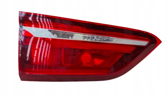Задня ліва внутрішня фара 7350695 BMW